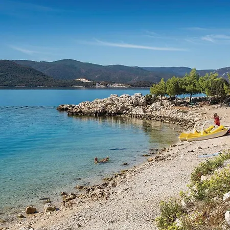 One-bedroom With Sea View 06 *
