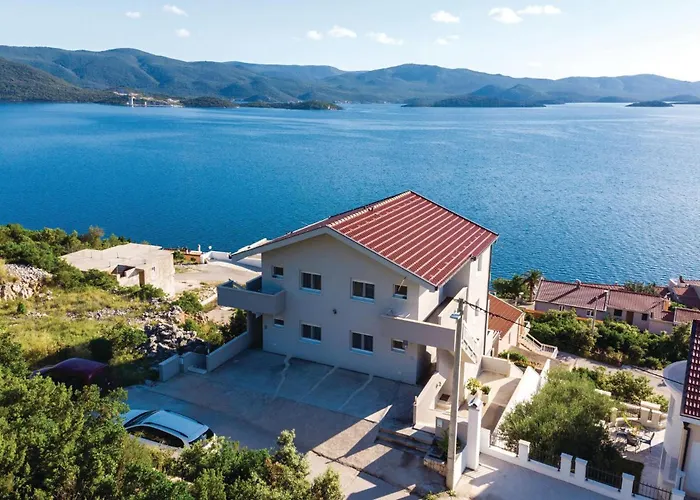 One-bedroom With Sea View 06 *
