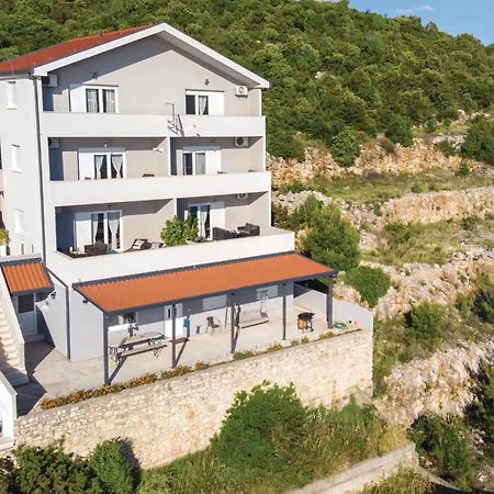 Apartment Nice Apartment In Klek With House Sea View